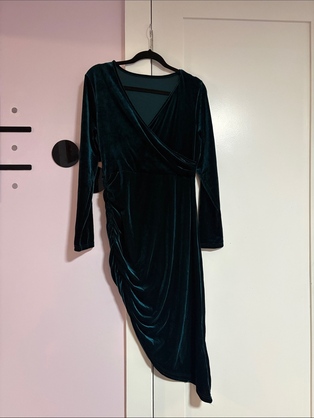 Women's Emerald Green Velvet Wrap Dress